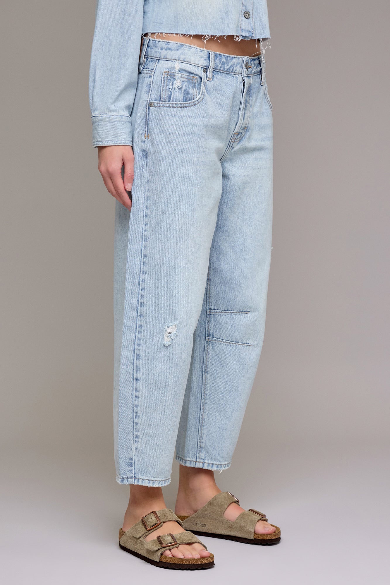 Sammie Barrel Jean by Hidden